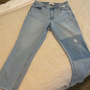 Abercrombie Curve Love Mom Jean